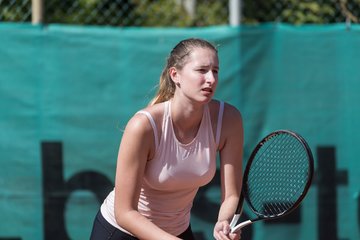 Jolien Ueberschär 220 - Dr. Loges Cup